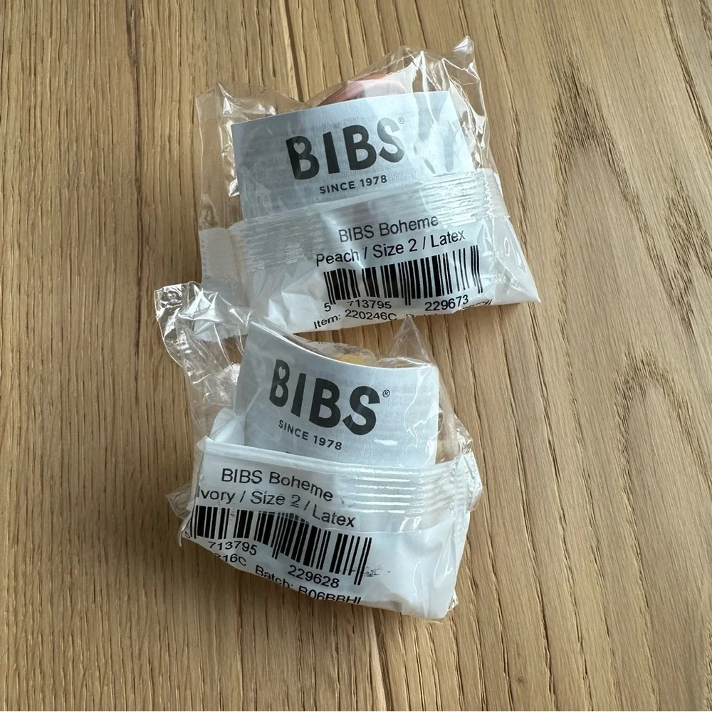 BIBS De Lux Pacifier Set - Picture 3 of 3